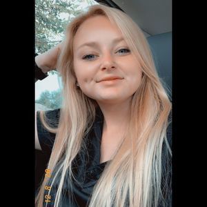 Meet your Posher, Ashlee